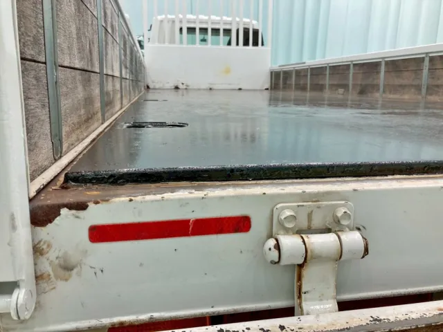 床板の状態です。|三菱 ファイター QDG-FQ62Fの写真11