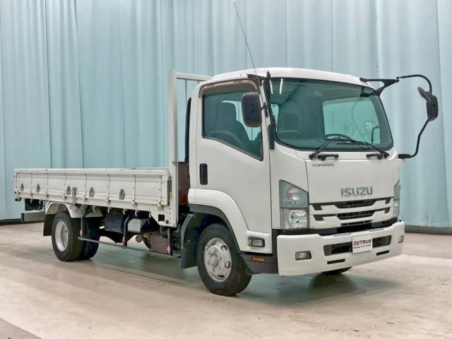 いすゞ フォワード TKG-FRR90S2(2WD)の写真2