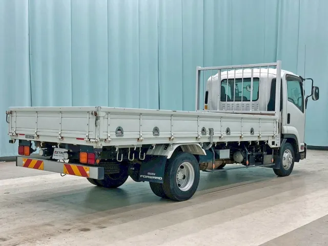 いすゞ フォワード TKG-FRR90S2(2WD)の写真4