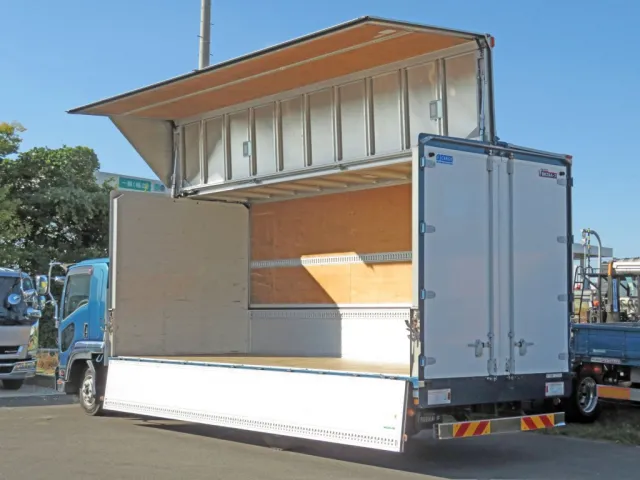 いすゞ フォワード 2RG-FRR90T2(2WD)の写真3