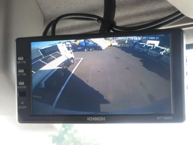 いすゞ フォワード 2RG-FRR90T2(2WD)の写真21