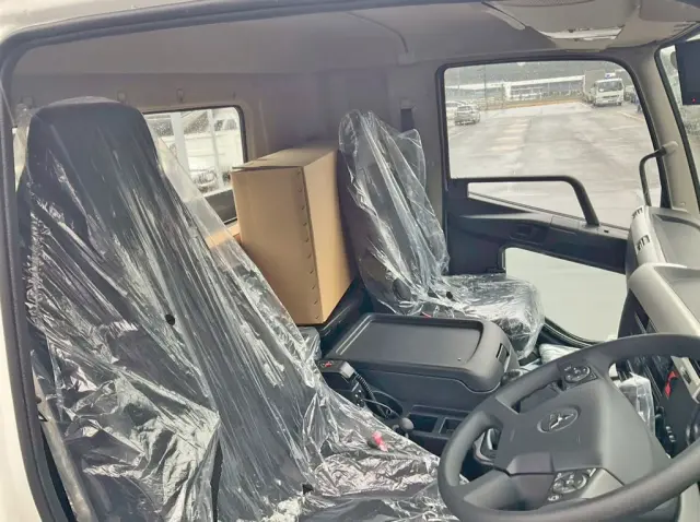 三菱 ファイター 2KG-FK65F(2WD)の写真7