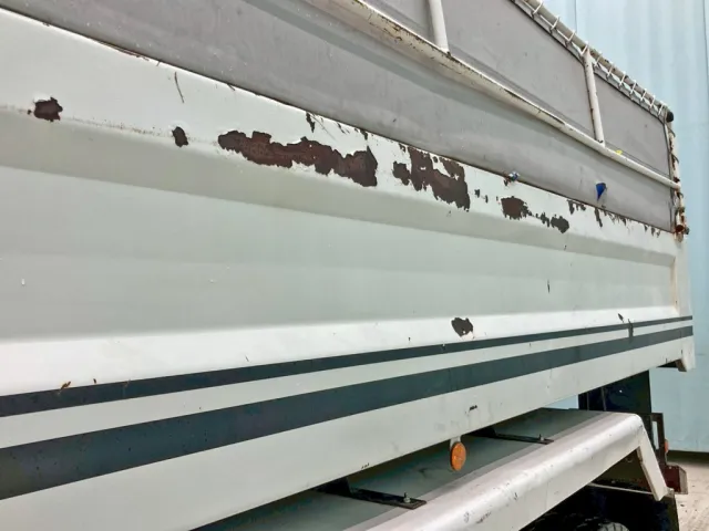 助手席側オアリにキズ・サビがあります。(後方)|日野 プロフィア 2DG-FS1AGAの写真29