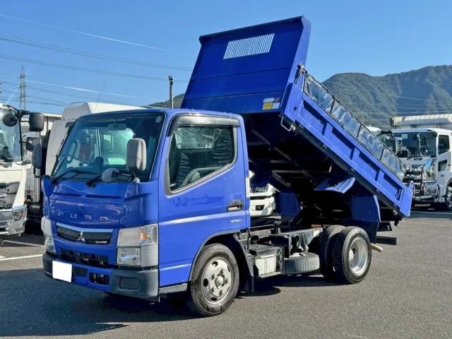 三菱 キャンター 2PG-FBA30(2WD)の写真1