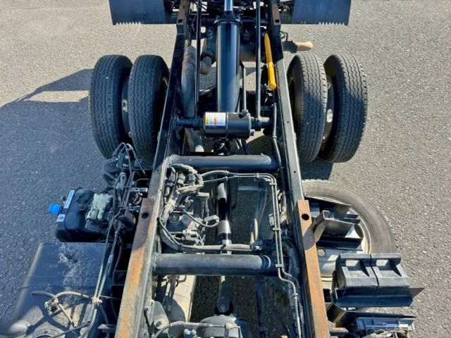 三菱 キャンター 2PG-FBA30(2WD)の写真12