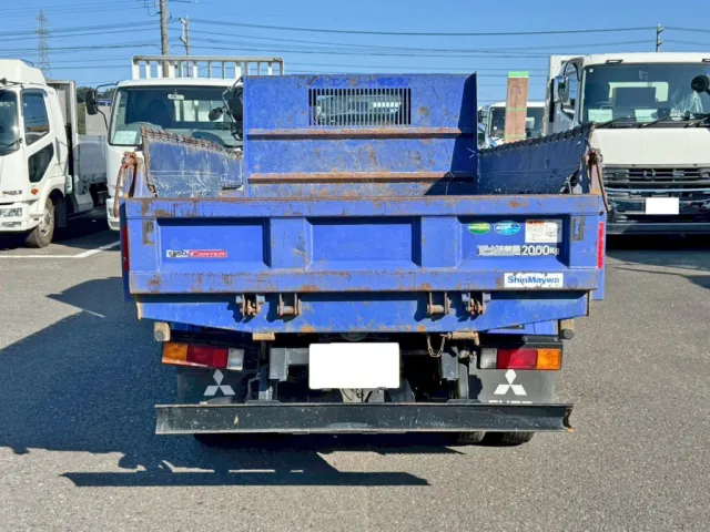 リヤ周りの状態です。(運転席側コボレーン骨組み曲がり分、全幅オーバーしています)|三菱 キャンター 2PG-FBA30(2WD)の写真13