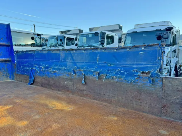 運転席側コボレーンシートに破れ箇所があります。|三菱 キャンター 2PG-FBA30(2WD)の写真25