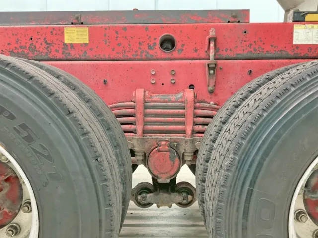 リーフサスです。|いすゞ ギガ QKG-CXZ77ATの写真5