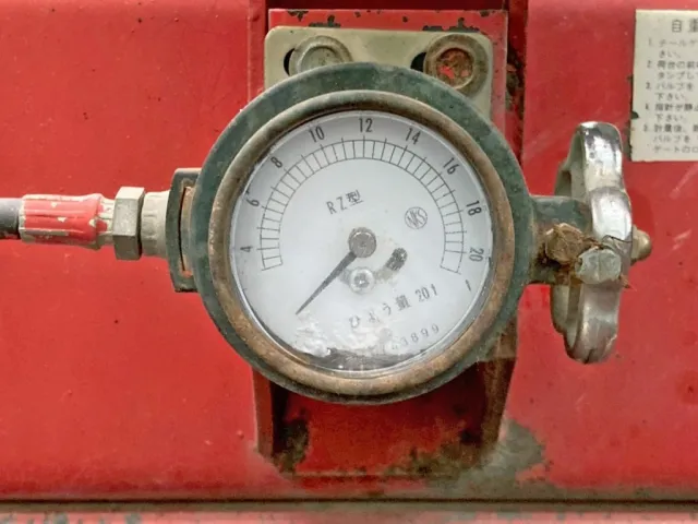 自重計です。|いすゞ ギガ QKG-CXZ77ATの写真19