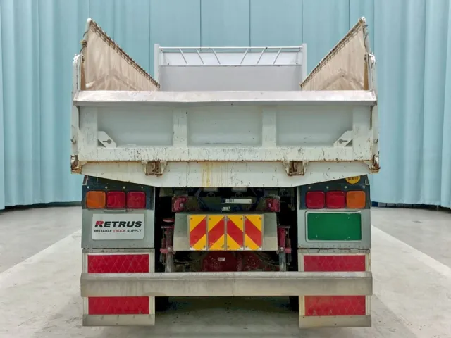 リヤ周りの状態です。|いすゞ ギガ QKG-CXZ77ATの写真24