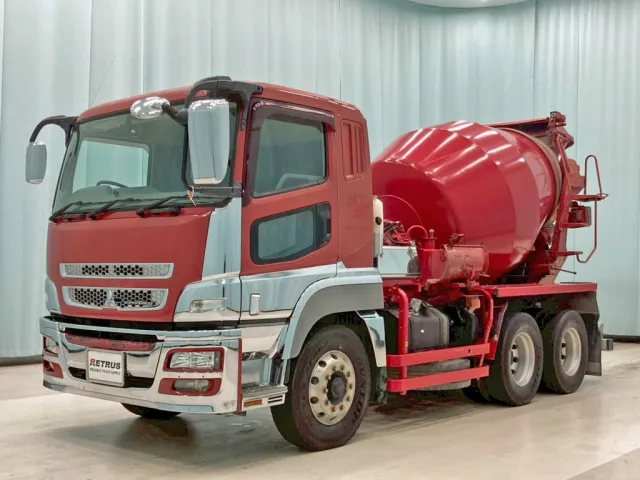 フロント周り、メッキパーツで飾っています。|三菱 スーパーグレート QKG-FV60VXの写真1