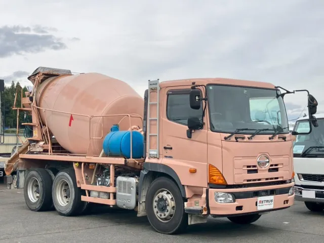 日野 プロフィア QKG-FS1AKAAの写真2