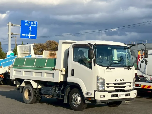 いすゞ フォワード 2RG-FRR90S1(2WD)の写真2