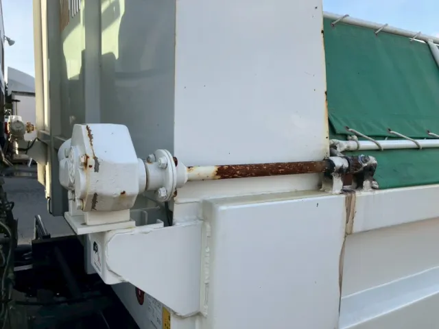 いすゞ フォワード 2RG-FRR90S1(2WD)の写真17