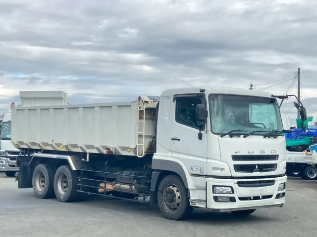 三菱 スーパーグレート QKG-FU50VYの写真2