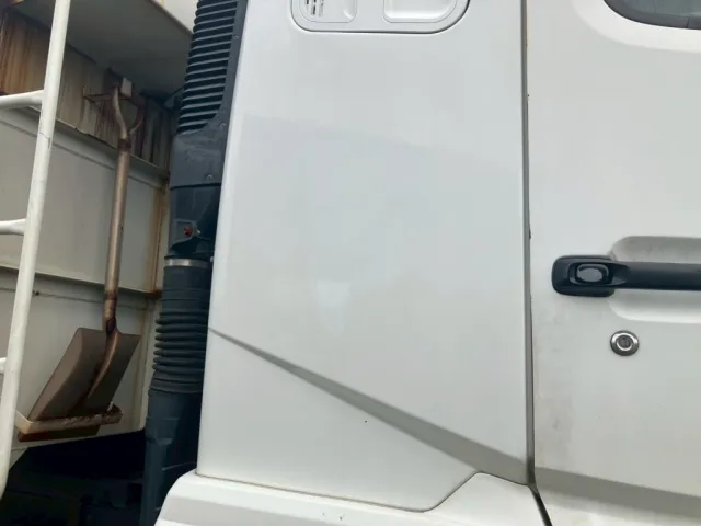 三菱 スーパーグレート QKG-FU50VYの写真28