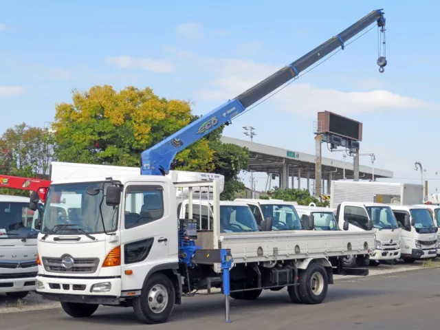 日野 レンジャー TKG-FC9JKAP(2WD)の写真1