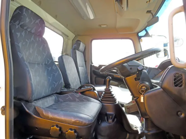 日野 レンジャー TKG-FC9JKAP(2WD)の写真6