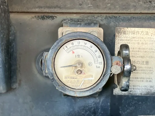 日野 プロフィア QKG-FS1EKDAの写真14