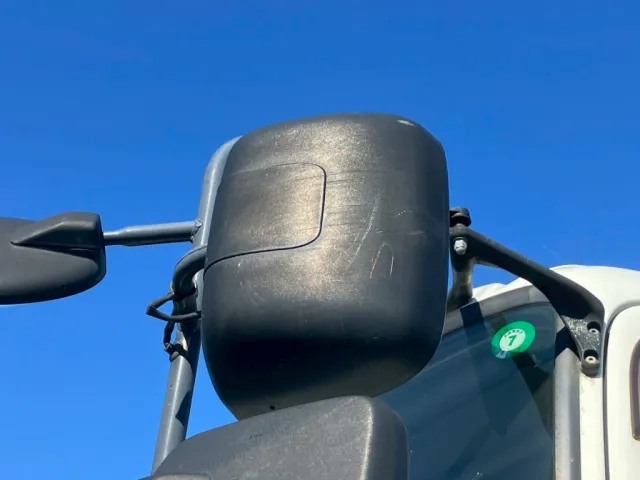 日野 プロフィア QKG-FS1EKDAの写真28