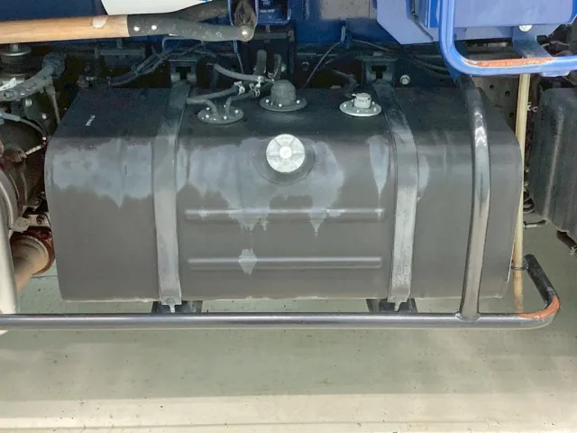 燃料タンクは80Lです。|日野 デュトロ 2RG-XZU600E(2WD)の写真36