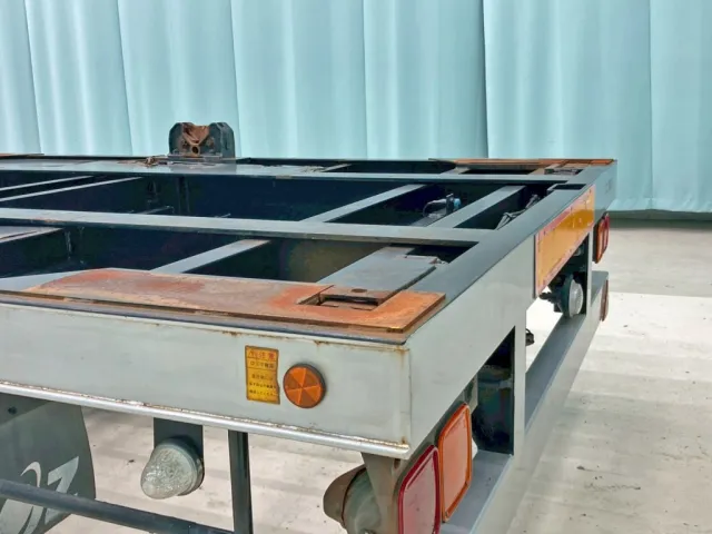 後方ツイストロック格納時の状態です。|日通  NT21C026の写真27