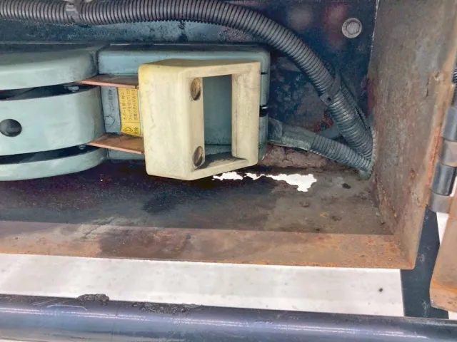 箱底部に腐食・穴あきがあります。|日通  NT21C026の写真36