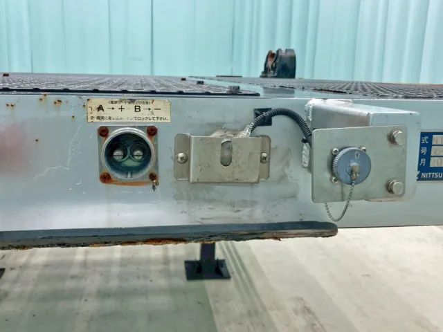 メタルコンセントのコネクターが付いています。|日通  NT21C026の写真40