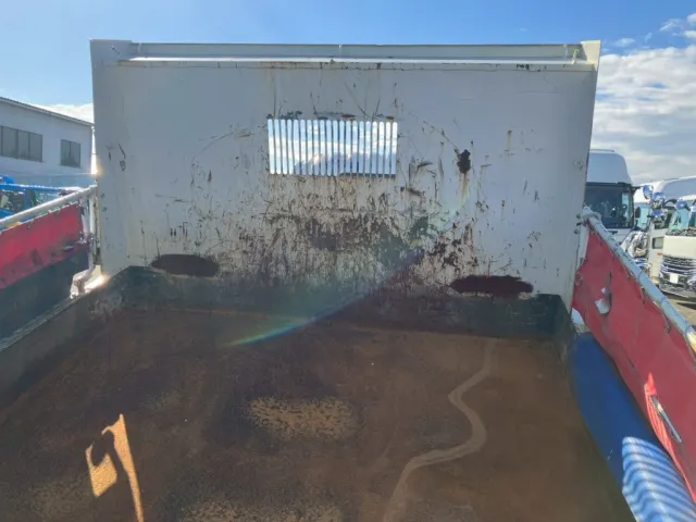 いすゞ フォワード TKG-FRR90S2(2WD)の写真12