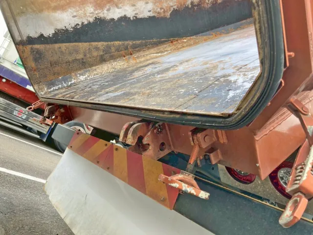 水密式です。|三菱 ファイター TKG-FK61F(2WD)の写真18