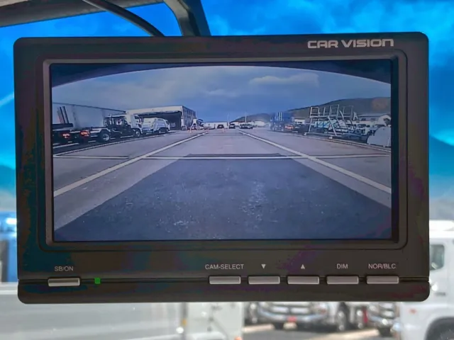 液晶バックモニター付きです。|三菱 ファイター TKG-FK61F(2WD)の写真33