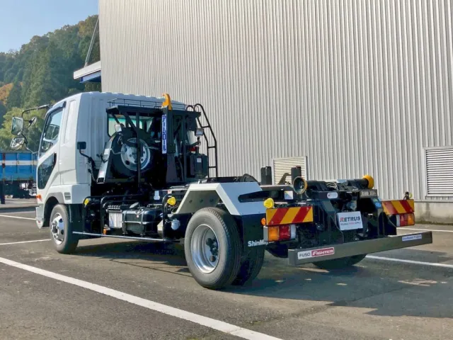 三菱 ファイター 2KG-FK62F(2WD)の写真3