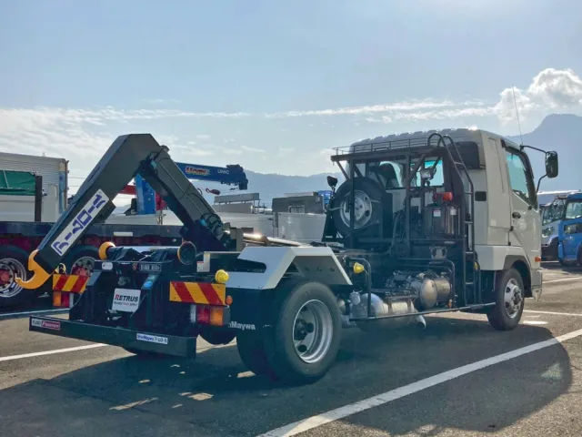 三菱 ファイター 2KG-FK62F(2WD)の写真4