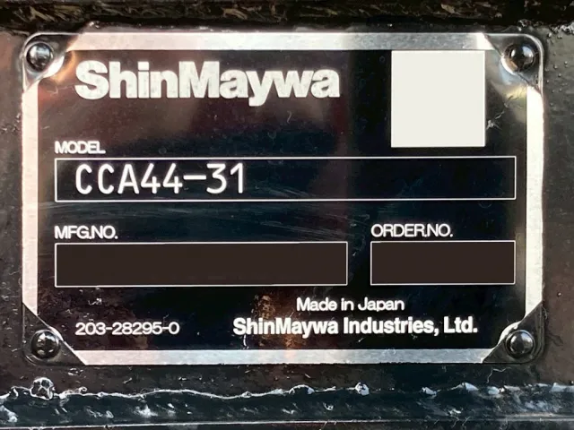 アームロールのプレートです。|三菱 ファイター 2KG-FK62F(2WD)の写真13