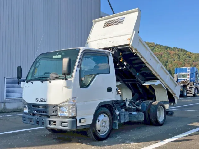 ダンプアップした状態です。|いすゞ エルフ TPG-NKR85AN(2WD)の写真2