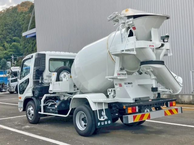 三菱 ファイター 2KG-FK72F(2WD)の写真3