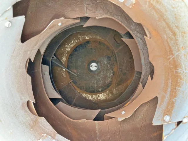 ドラム内部の状態です。|三菱 ファイター 2KG-FK72F(2WD)の写真10