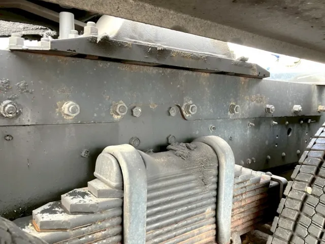 いすゞ ギガ 2PG-EXZ52CKの写真6