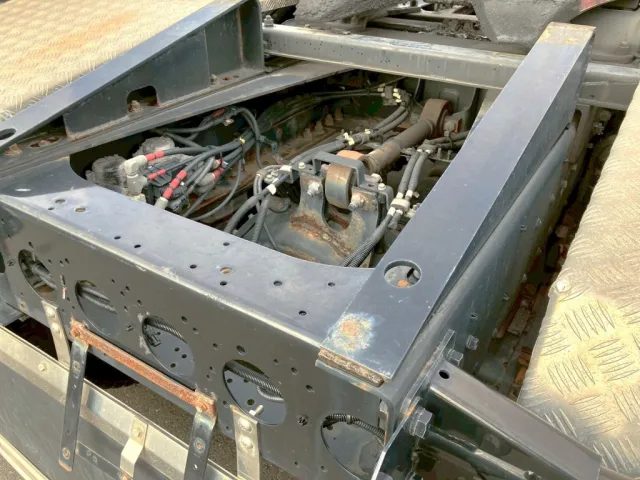 いすゞ ギガ 2PG-EXZ52CKの写真8