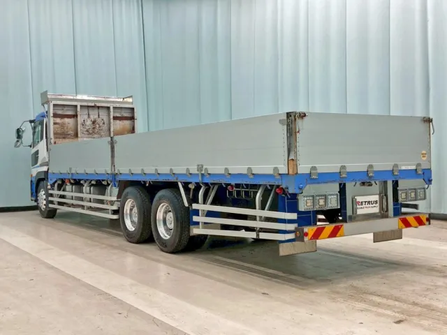 UDトラックス クオン QPG-CD5ZAの写真3