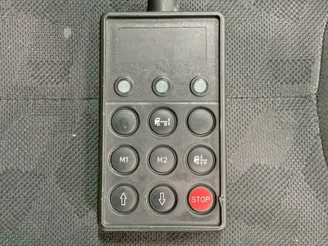 エアサスのコントローラーです。|UDトラックス クオン QPG-CD5ZAの写真39