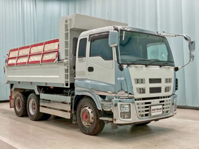 いすゞ ギガ QKG-CXZ77ATの写真2