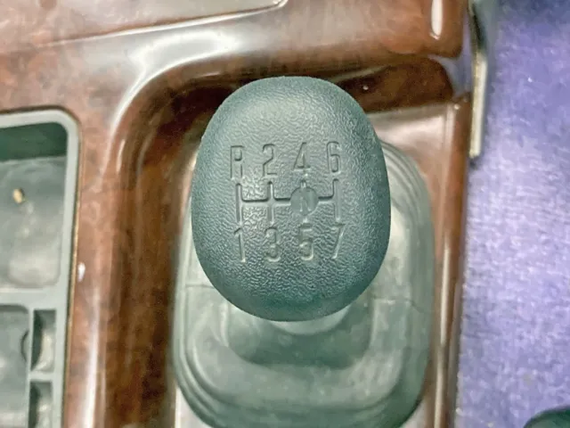 いすゞ ギガ QKG-CXZ77ATの写真36