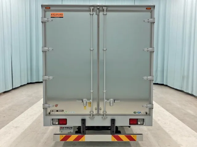 リヤ周りの状態です。|いすゞ フォワード 2RG-FRR90T2(2WD)の写真9