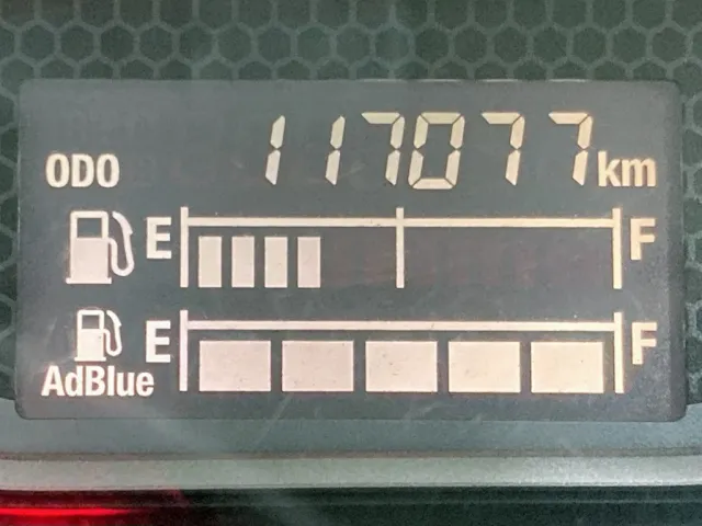 いすゞ フォワード 2RG-FRR90T2(2WD)の写真34