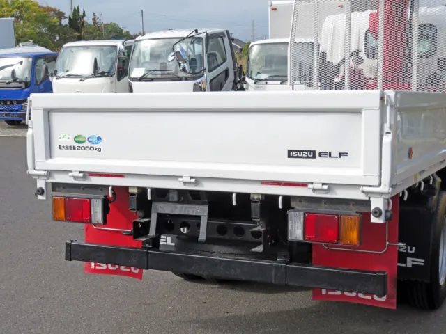 いすゞ エルフ 2RG-NMR88AR(2WD)の写真28