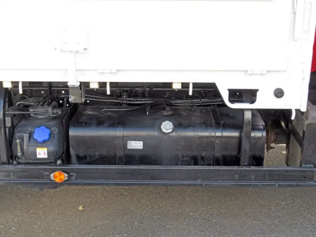 いすゞ エルフ 2RG-NMR88AR(2WD)の写真37