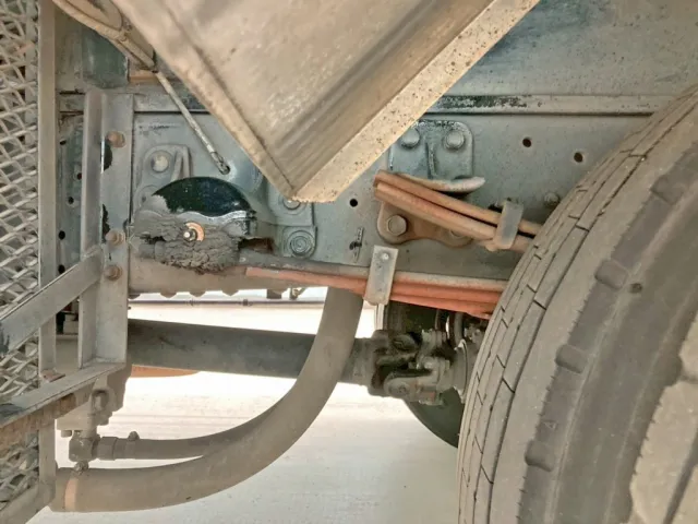 リーフサスです。|いすゞ フォワード TKG-FRR90S2(2WD)の写真5