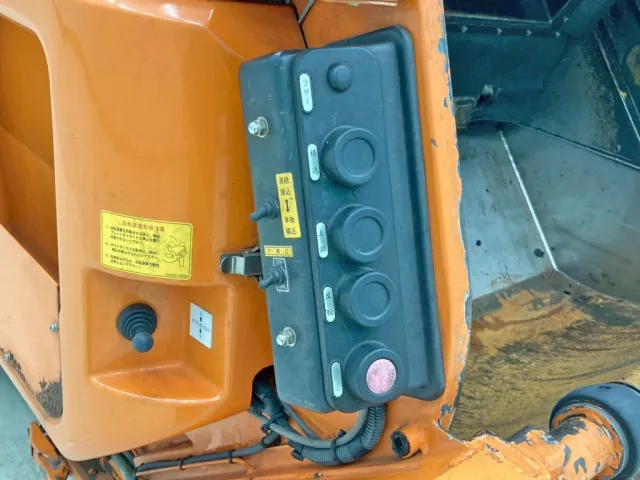 連続 ⇔ 単独切り替えスイッチ付きです。|いすゞ フォワード TKG-FRR90S2(2WD)の写真28