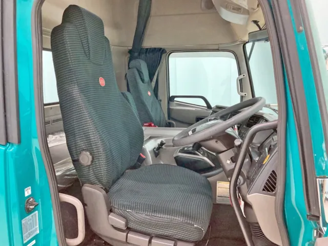 ハイルーフキャビンです。|UDトラックス クオン 2PG-GK5AABの写真8
